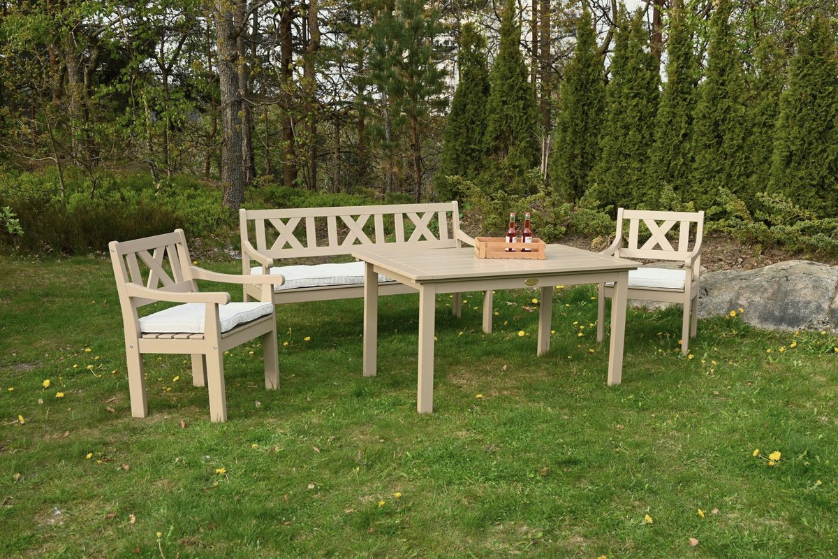 Lakkøy sett 3+1+1 m/puter+spisebord - sandbeige/Perlemorsbeige