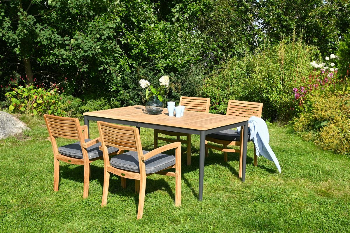 Figaro sett 6 stabelbare stoler+uttrekksbord - teak