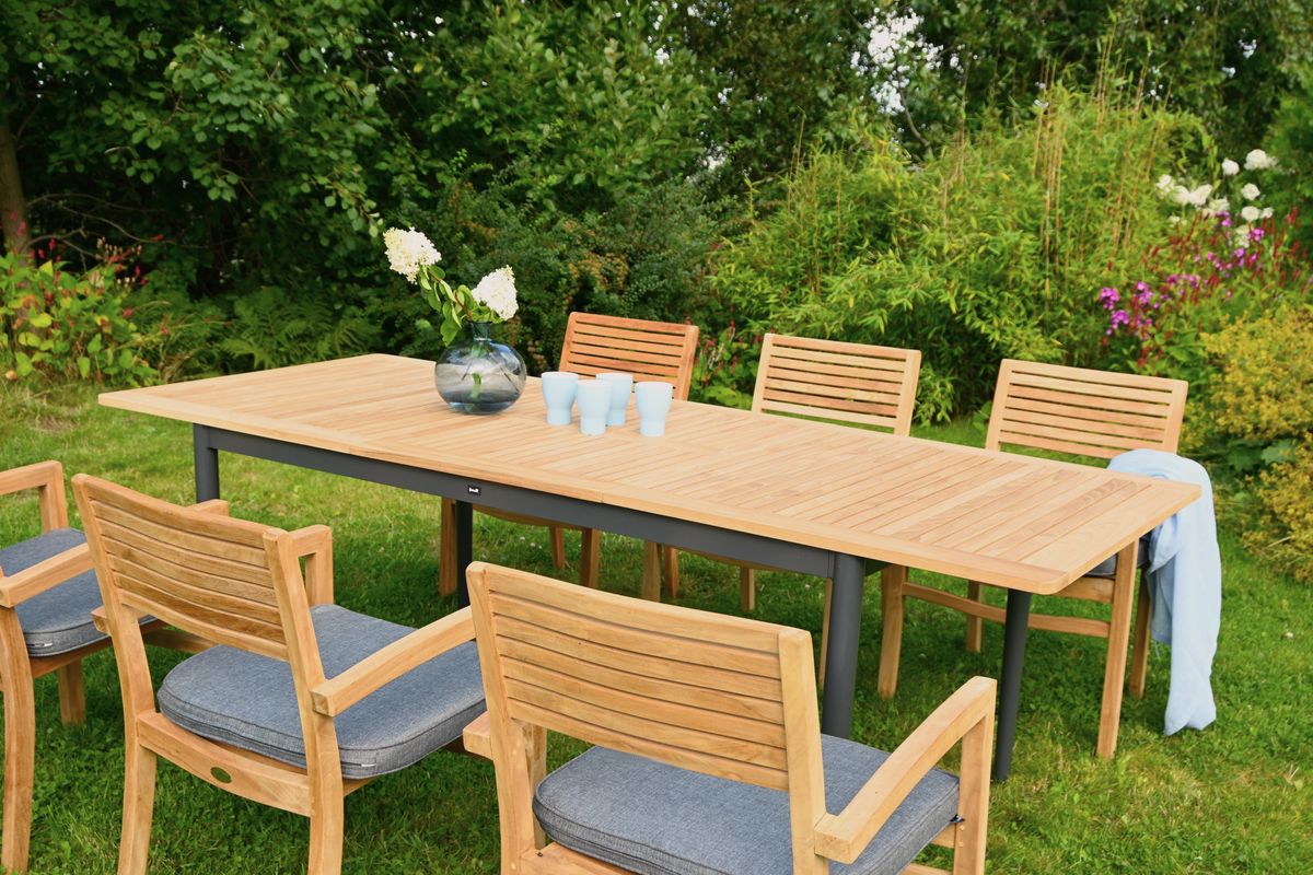 Figaro sett 6 stabelbare stoler+uttrekksbord - teak