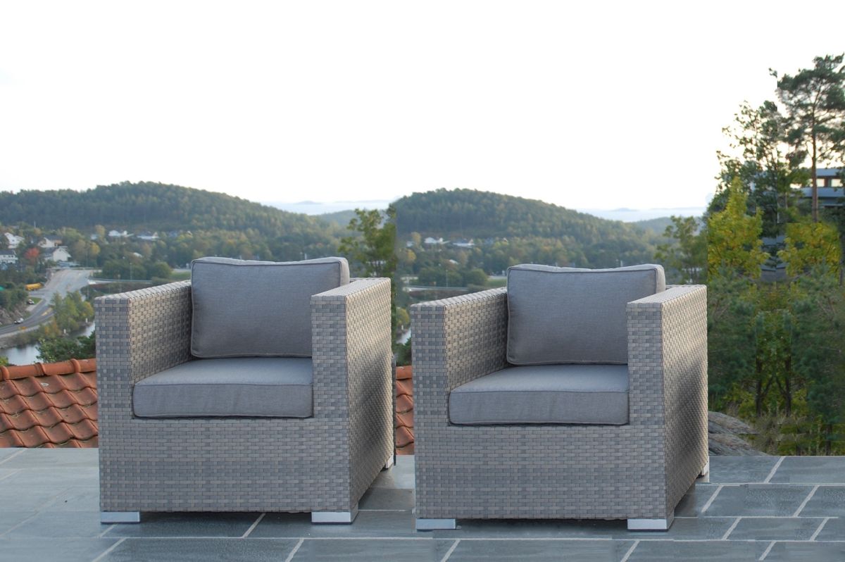 Bornholm stol m/ puter - gråbeige/vitrolgrå