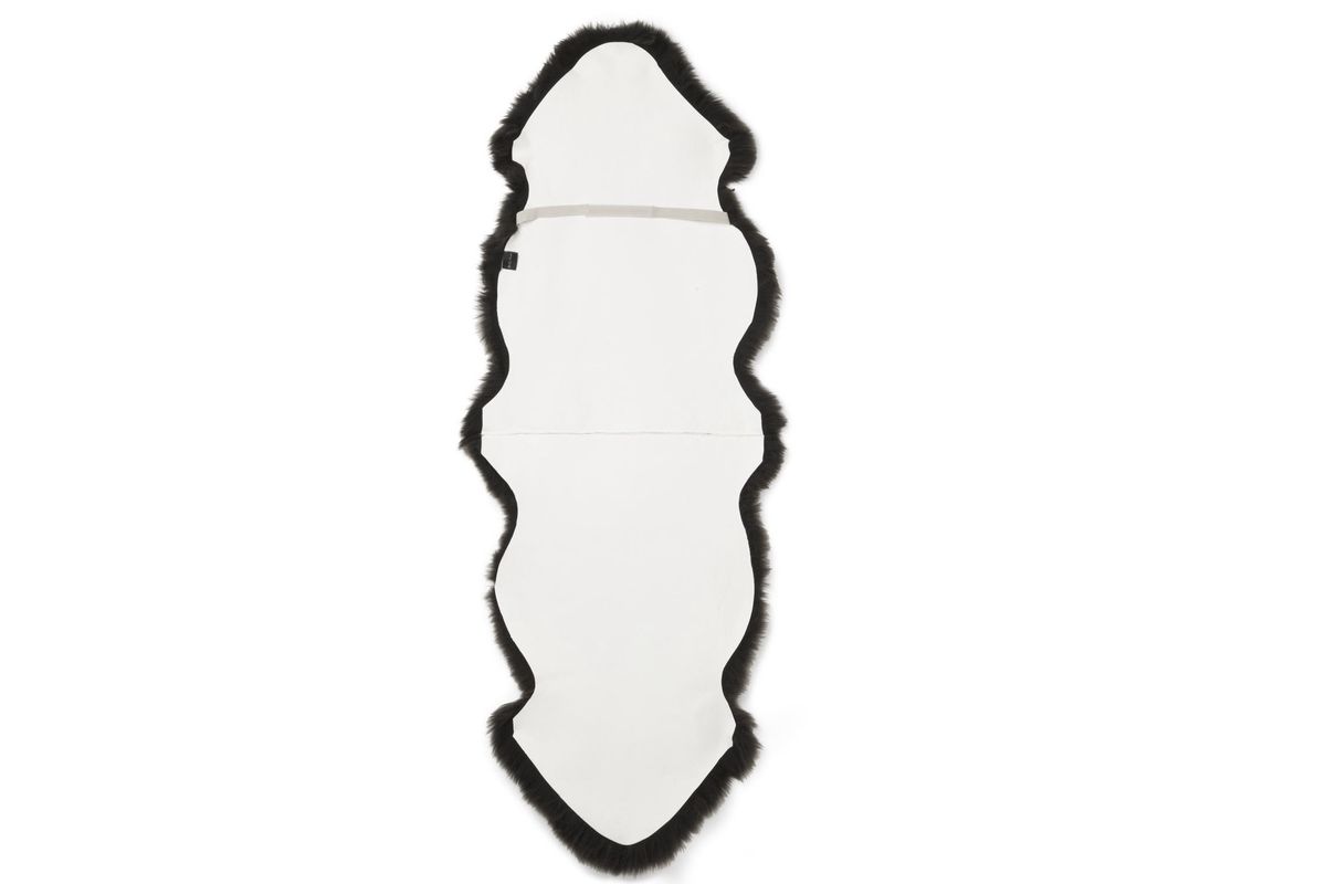 Skinnwille Gently dobbelt saueskinn - sort